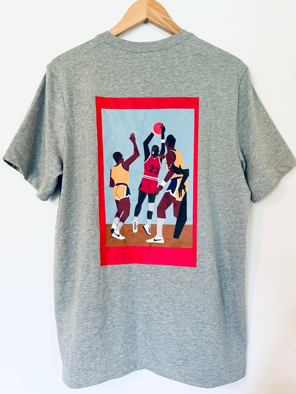 NWT Nike Jordan Nina Chanel Abney Colab Graphic Abstract Shirt M Gray